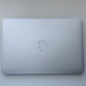 MacBook Pro Silver